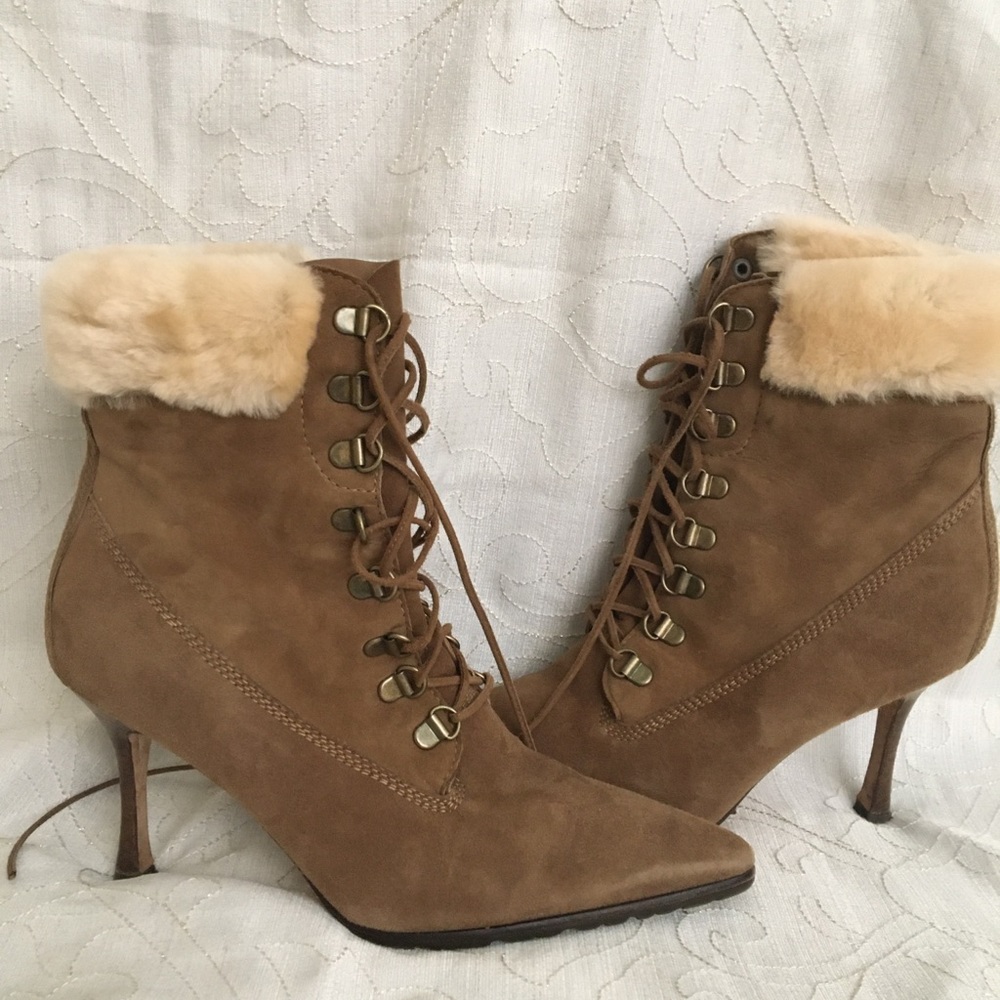 New Manolo Blahnik Brown Suede Fur-Trimmed  Boots